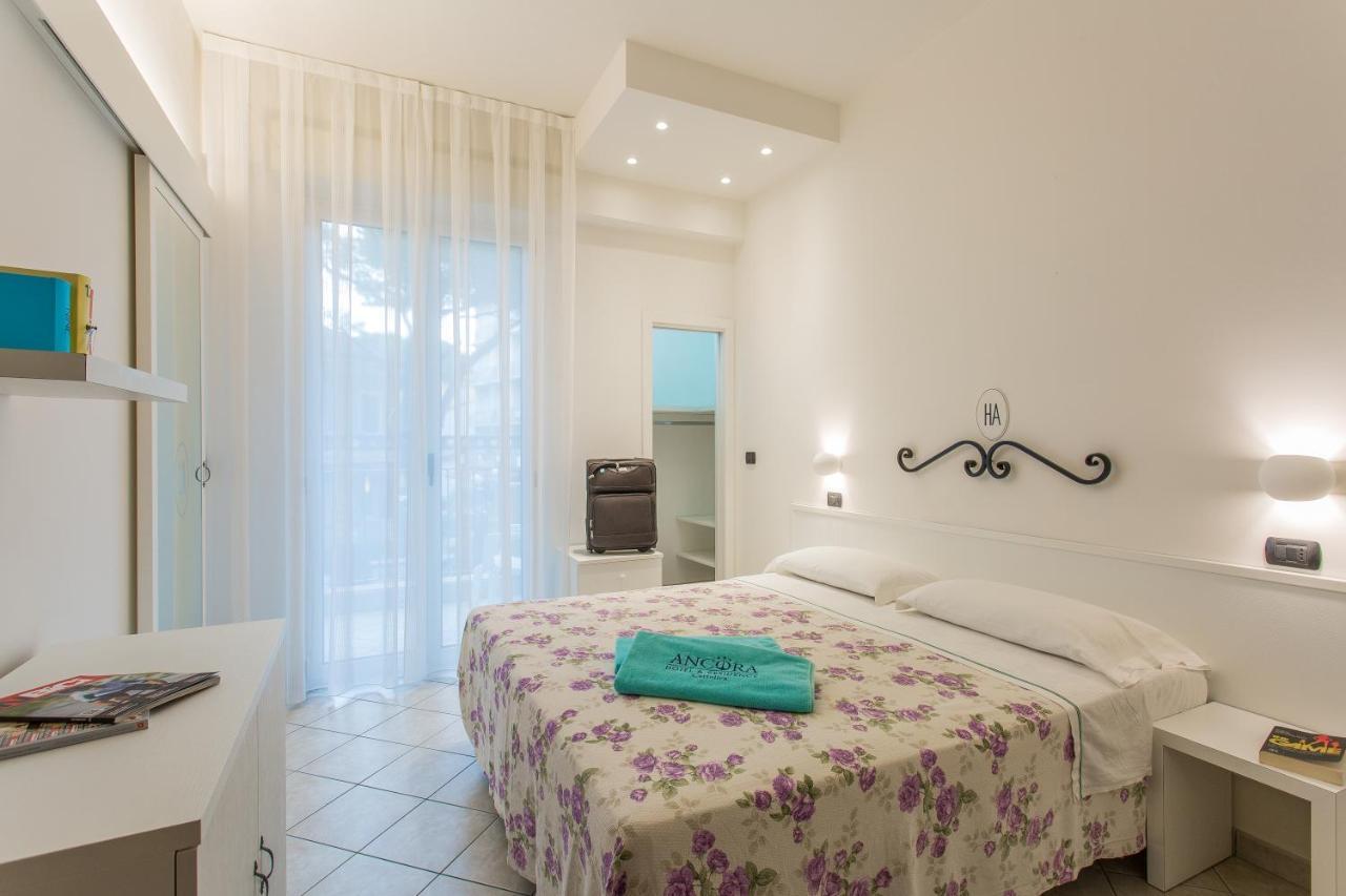 Ancora Hotel & Residence Каттоліка Екстер'єр фото